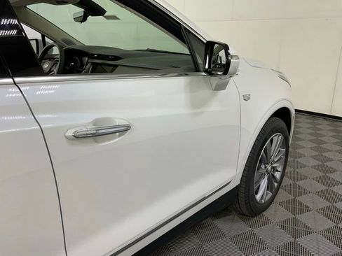 New 2026 Cadillac XT5 Premium Luxury w/ Driver Assist Package AWD/4WD image 7