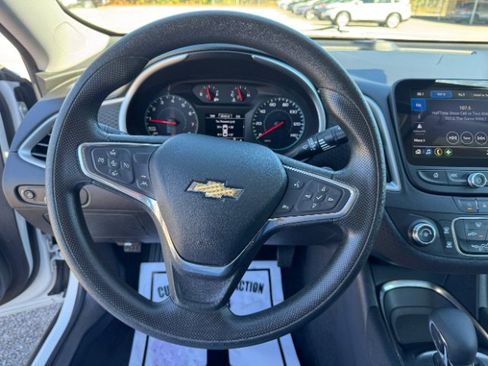 Used 2021 Chevrolet Malibu LS w/ Driver Confidence Package II image 11