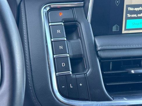 Used 2024 Chevrolet Tahoe LT RWD image 23