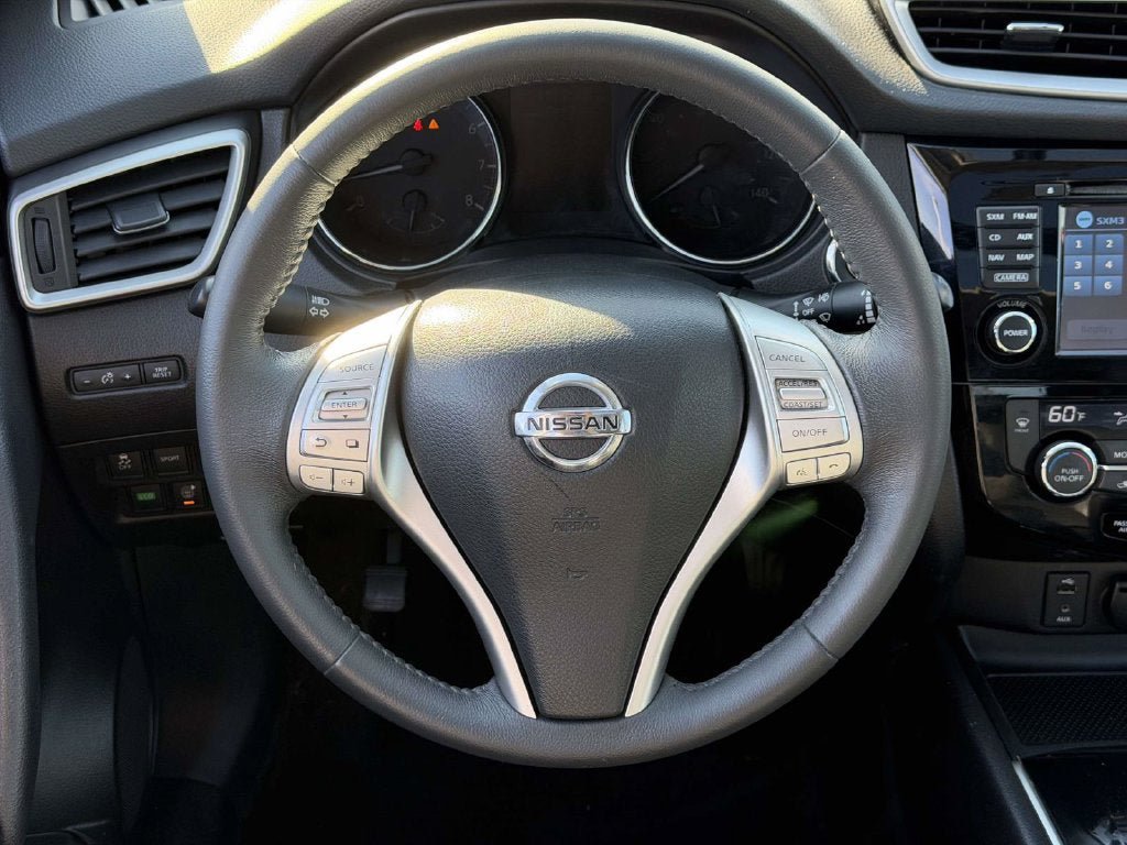Used 2015 Nissan Rogue SL w/ SL Premium Package AWD/4WD image 13