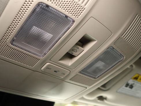 Used 2023 MAZDA CX-5 AWD 2.5 S w/ Preferred Package image 19