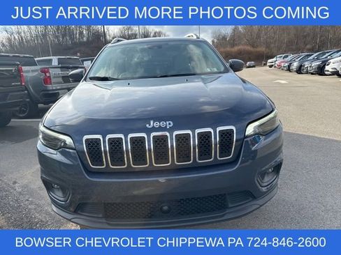 Used 2021 Jeep Cherokee Latitude Lux w/ Comfort/Convenience Group image 8
