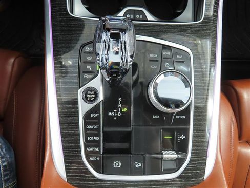 Used 2019 BMW X7 xDrive50i w/ M Sport Package AWD/4WD image 35