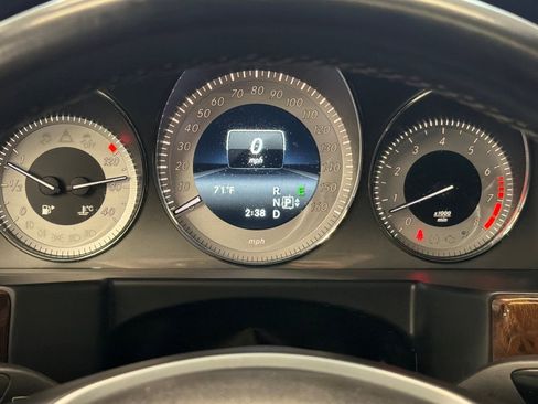 Used 2015 Mercedes-Benz GLK 350 4MATIC image 29