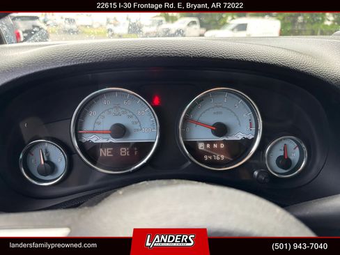 Used 2014 Jeep Wrangler Unlimited Sahara AWD/4WD image 21