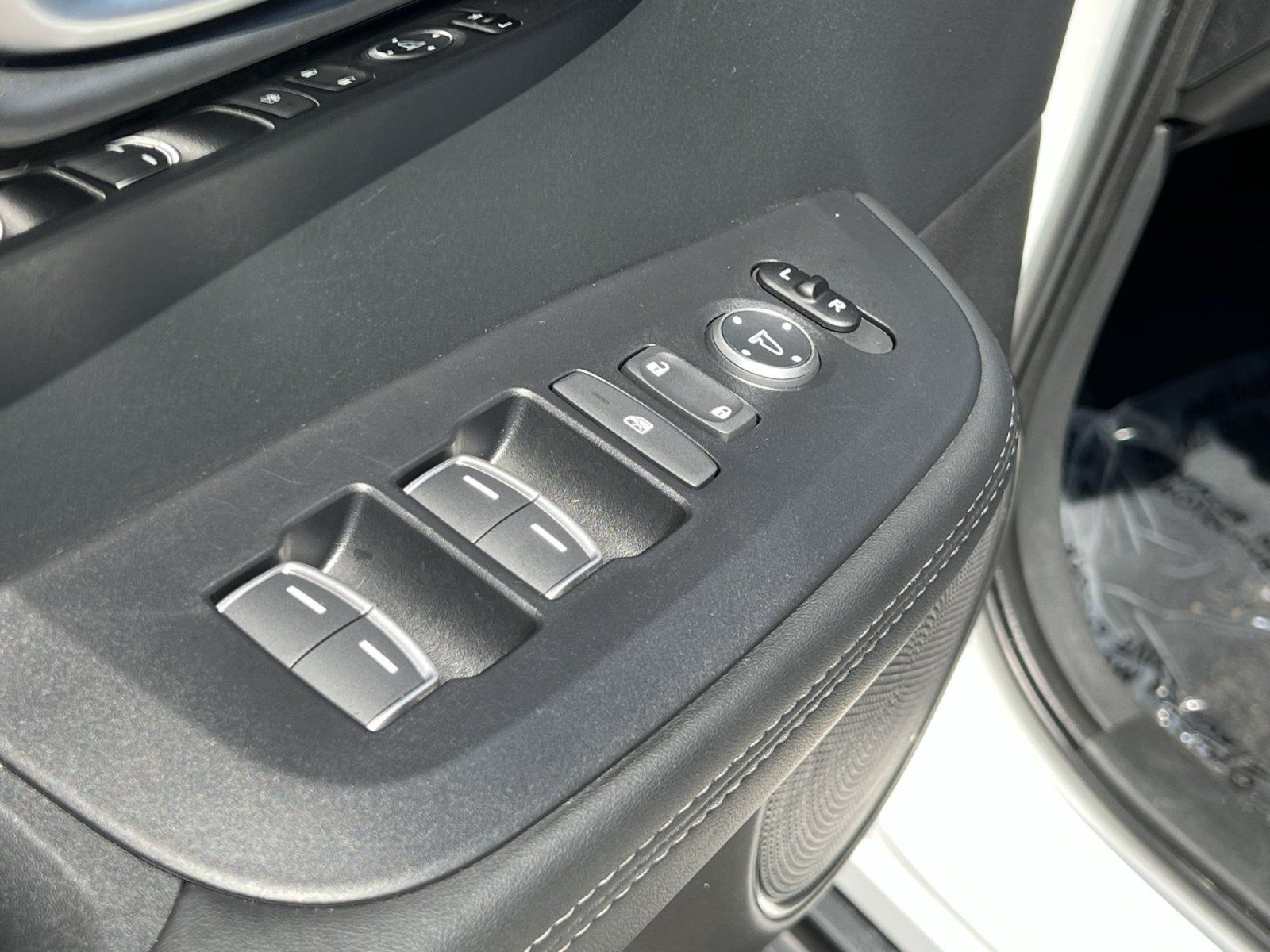 Certified 2026 Acura ADX FWD image 12