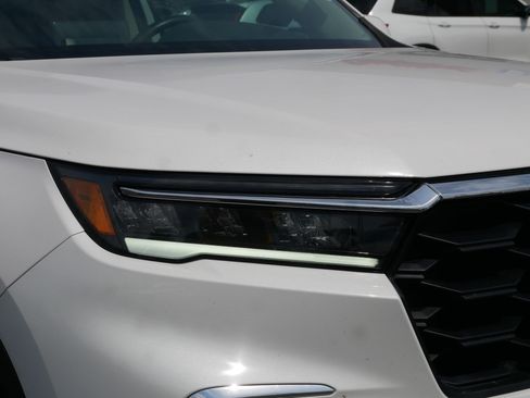 Used 2023 Honda Pilot EX-L image 16