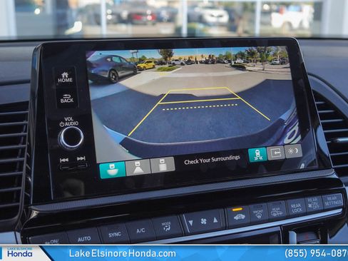 New 2026 Honda Odyssey Touring image 24