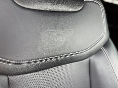 Used 2022 Ford Explorer ST w/ ST Street Pack AWD/4WD image 12