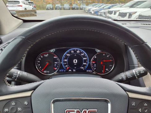 Used 2022 GMC Terrain Denali image 10