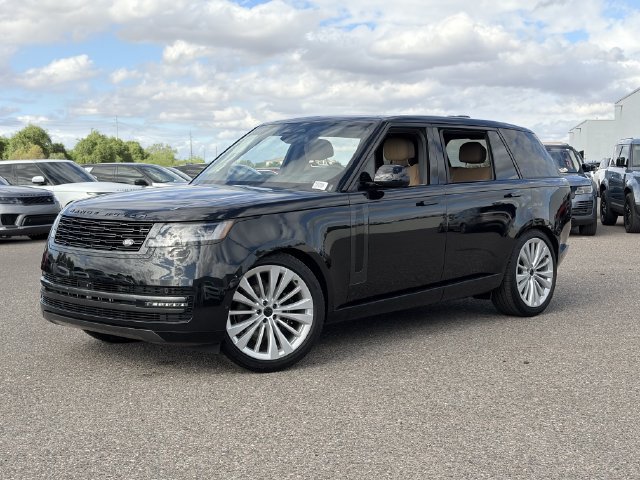 New 2026 Land Rover Range Rover Long Wheelbase SE AWD/4WD image 2