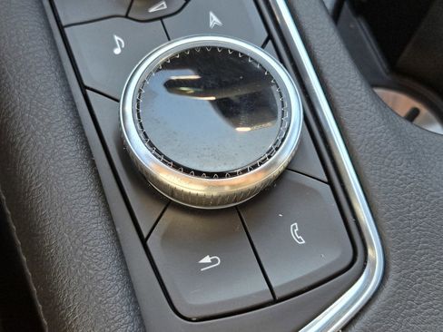 Certified 2025 Cadillac XT5 Premium Luxury image 24