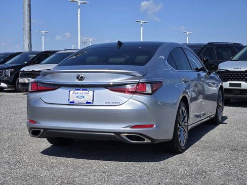 Used 2024 Lexus ES 350 w/ Luxury Package FWD image 7