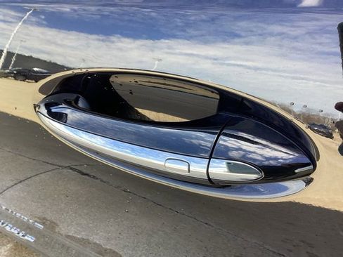 Used 2024 Buick Encore GX Avenir w/ Avenir Convenience Package image 23