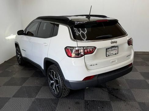 Certified 2025 Jeep Compass Limited AWD/4WD image 8
