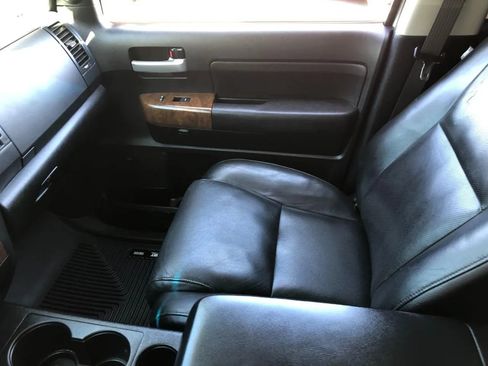 Used 2013 Toyota Tundra Platinum AWD/4WD image 35