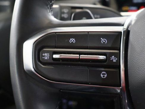 Used 2024 GMC Sierra EV Denali AWD/4WD image 19