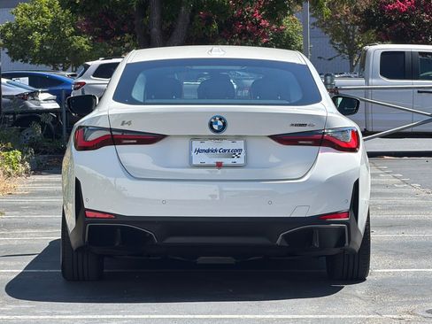 Used 2023 BMW i4 eDrive40 RWD image 6