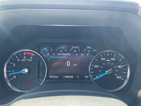 Used 2022 Ford F350 Lariat w/ Lariat Ultimate Package AWD/4WD image 18