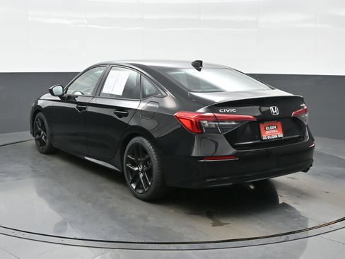 Used 2024 Honda Civic Sport image 4