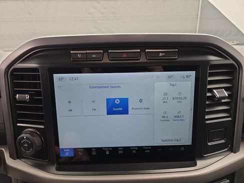 Used 2024 Ford F150 XLT w/ Mobile Office Package image 31