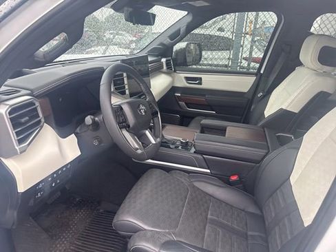 Used 2025 Toyota Tundra Capstone AWD/4WD image 21