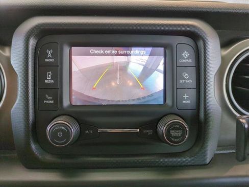 Used 2020 Jeep Wrangler Unlimited Sport image 13