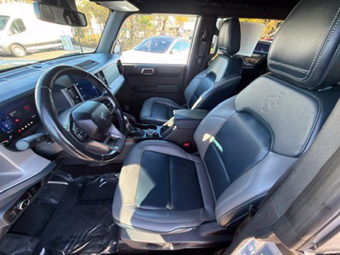 Used 2024 Ford Bronco Outer Banks w/ Sasquatch Package AWD/4WD image 12