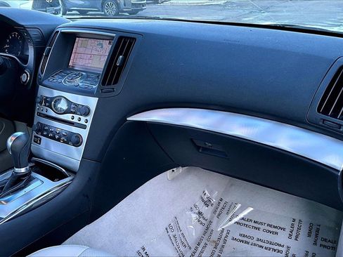 Used 2013 INFINITI G37 x w/ Premium Pkg image 25