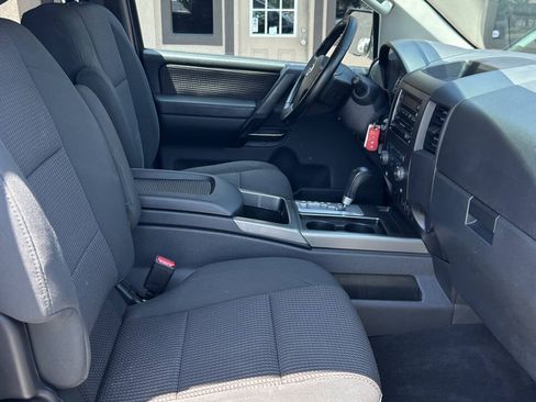 Used 2012 Nissan Titan SV w/ SV Value Truck Pkg AWD/4WD image 14