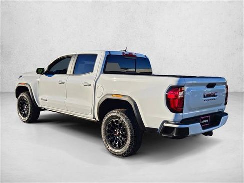 New 2026 GMC Canyon Elevation w/ Technology Package image 9