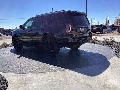 Used 2019 GMC Yukon SLT w/ Graphite Performance Edition image 7
