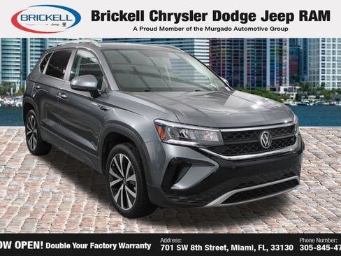 Used 2022 Volkswagen Taos SE FWD image 8