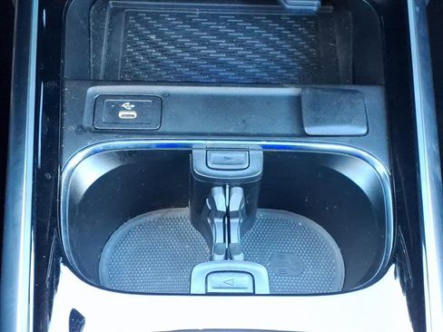 Certified 2025 Mercedes-Benz GLA 250 4MATIC image 19