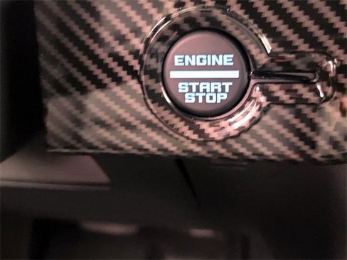 Used 2025 Ford Bronco Badlands image 29