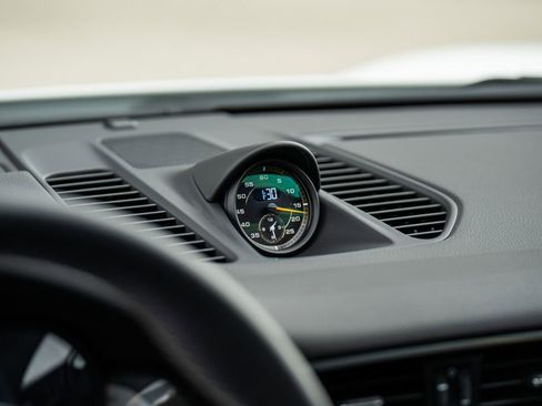 Used 2014 Porsche 911 GT3 image 21