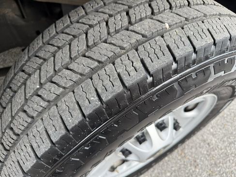 Used 2021 Chevrolet Silverado 2500 W/T w/ WT Convenience Package image 5