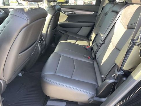 Used 2019 Cadillac XT5 Premium Luxury FWD image 10