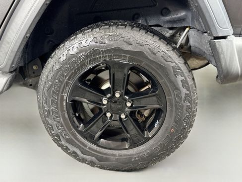 Used 2021 Jeep Wrangler Unlimited Sport AWD/4WD image 31
