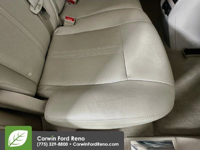 Used 2015 Cadillac SRX Premium w/ Driver Assist Package AWD/4WD image 32