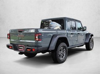 New 2026 Jeep Gladiator Mojave video 2