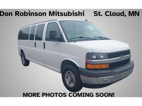 Used 2017 Chevrolet Express 3500 LT w/ LT Preferred Equipment Group RWD image 1