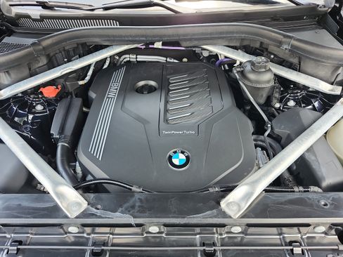 Used 2023 BMW X5 sDrive40i w/ M Sport Package RWD image 22