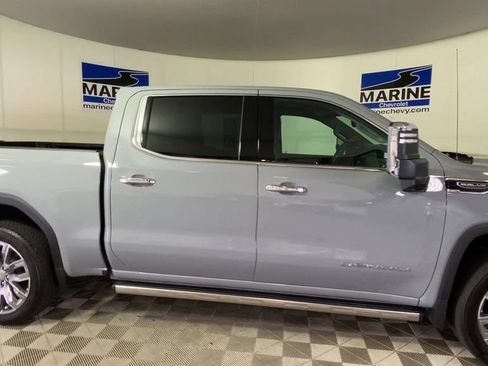 Used 2025 GMC Sierra 1500 Denali w/ Denali Reserve Package AWD/4WD image 3