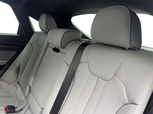 Used 2023 Audi Q5 2.0T Premium Plus w/ Premium Plus Package image 35