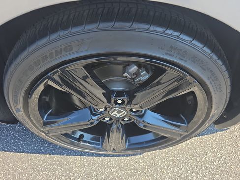Used 2024 Honda Accord Sport image 30