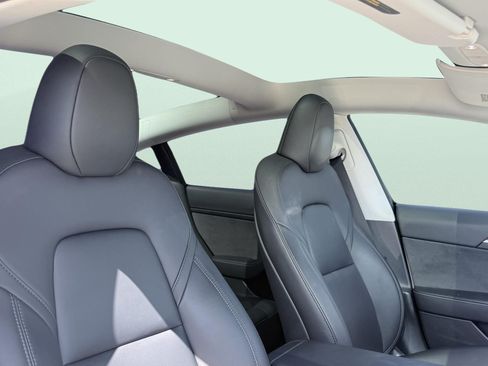 Used 2023 Tesla Model 3 Standard Range RWD image 44