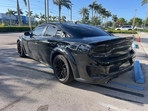 Used 2023 Dodge Charger SRT Hellcat w/ Harman/Kardon Audio Group RWD image 6