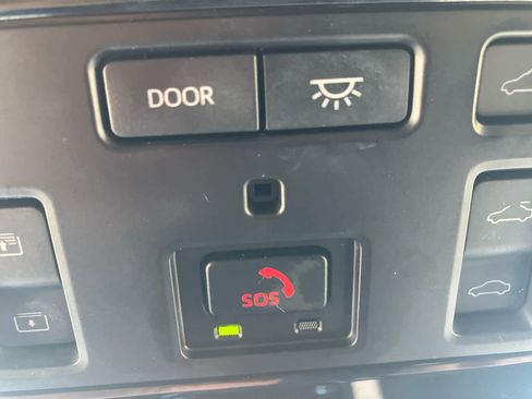 Used 2024 Toyota Grand Highlander AWD Hybrid image 20
