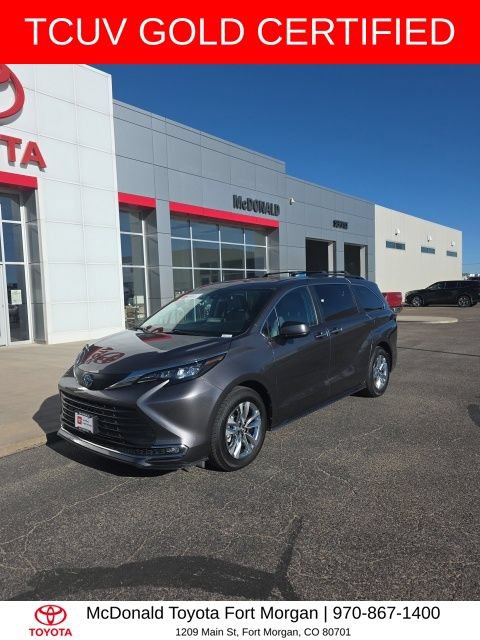 Used 2024 Toyota Sienna XLE w/ XLE Plus Package AWD/4WD image 1